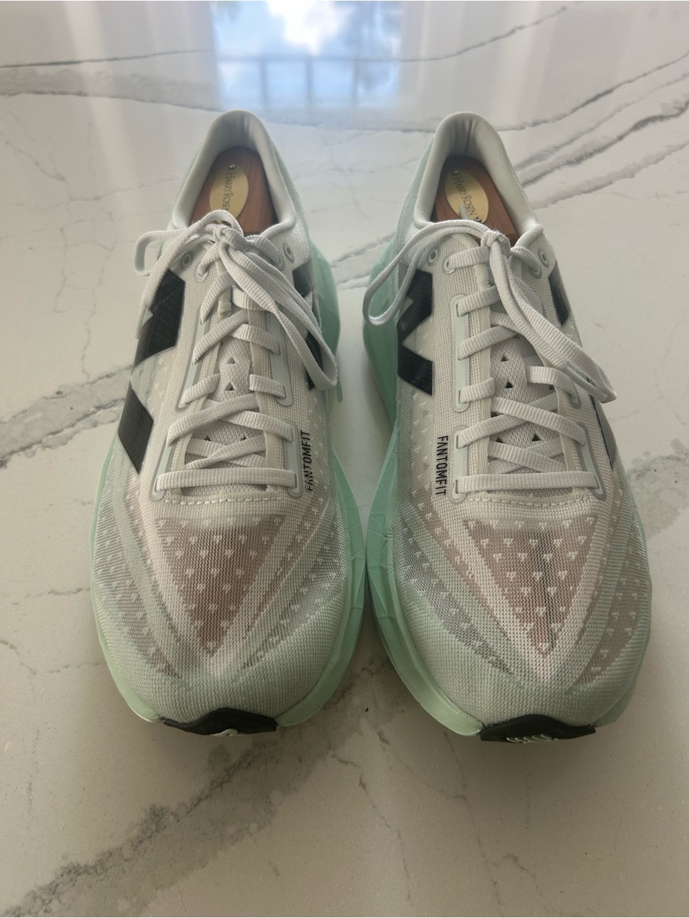 New Balance Men's White Mint Running Sneakers